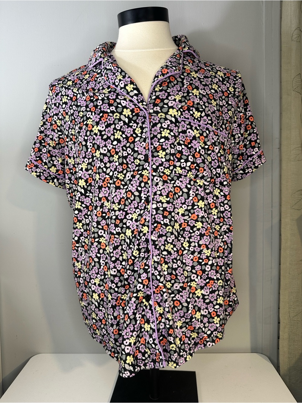 Secret Treasures Black Floral Pajama Set